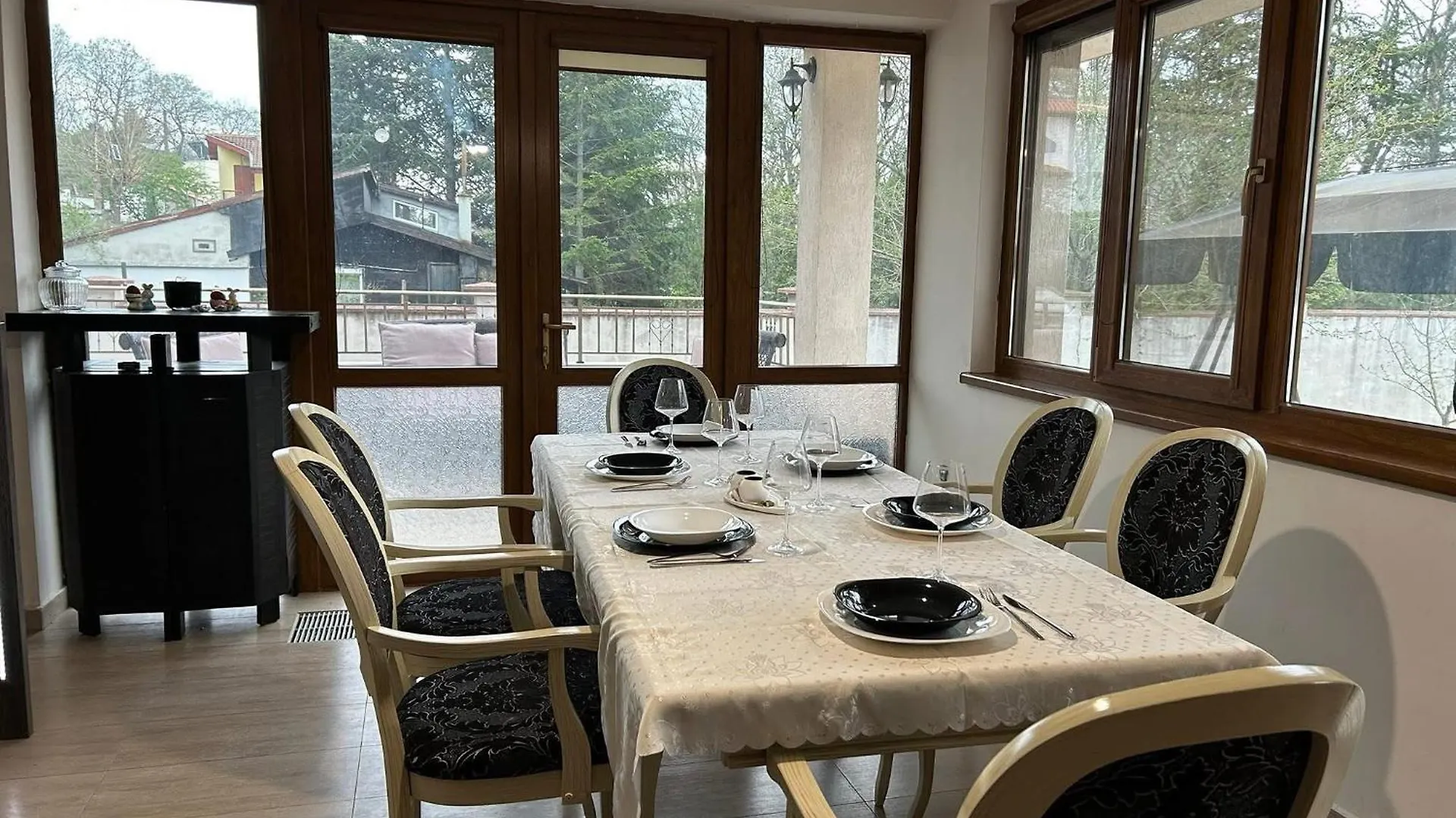 Nyaraló Amity Villa Várna Bulgária